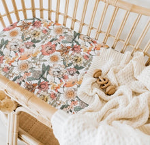 Load image into Gallery viewer, Fitted Bassinet Sheet | Change Pad Cover
