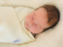 Load image into Gallery viewer, Ethical Outback Wool® Coonong “Little Roo&quot; Pure Merino Blanket

